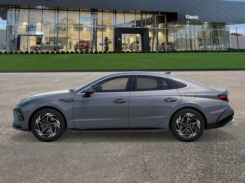 2026 Hyundai SONATA SEL
