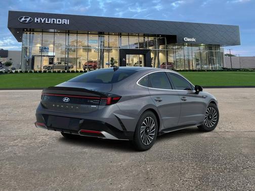 2026 Hyundai SONATA Hybrid Limited