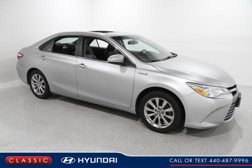 2017 Toyota Camry Hybrid XLE