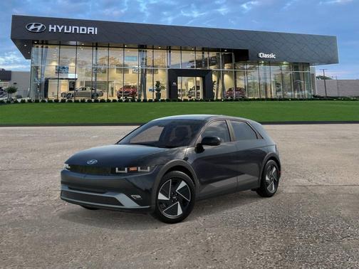 2025 Hyundai IONIQ 5 SE
