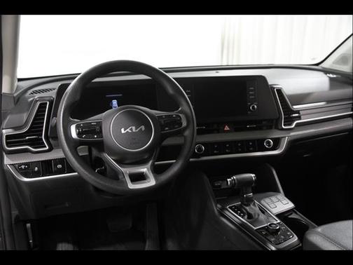 Fusion Black 2023 Kia Sportage LX
