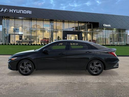 Abyss Black 2026 Hyundai ELANTRA Sport