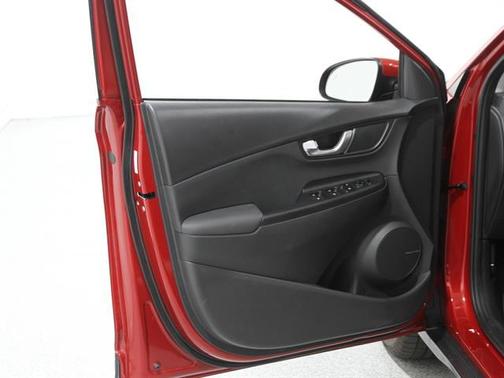 2022 Hyundai KONA Limited