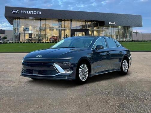 Abyss Black 2026 Hyundai SONATA Hybrid SE