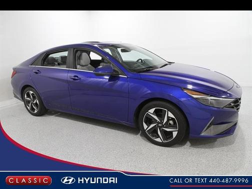 2023 Hyundai ELANTRA Limited