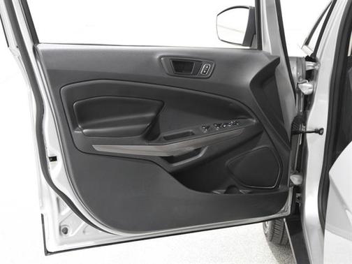 2020 Ford EcoSport SES