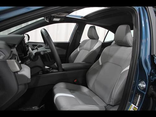 Ocean Gem 2025 Toyota Camry SE