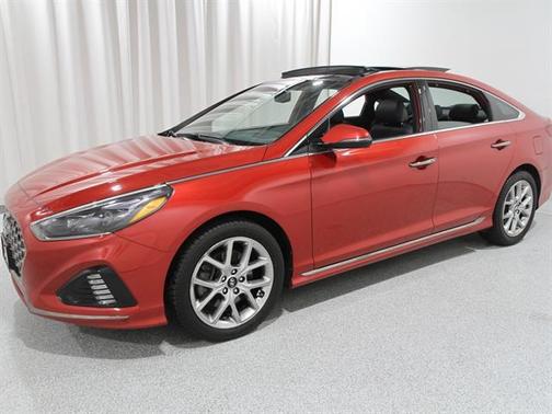2019 Hyundai SONATA Limited 2.0T