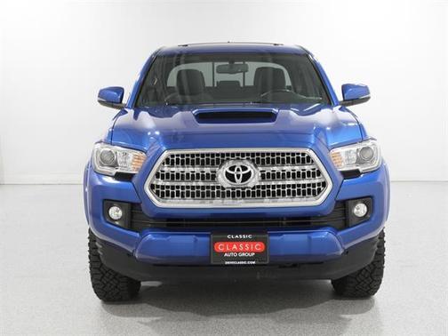2017 Toyota Tacoma TRD Sport
