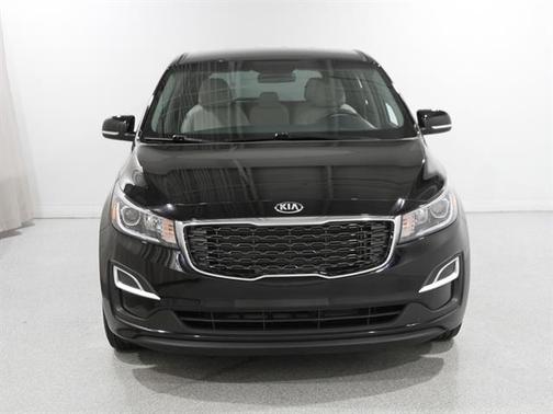 2021 Kia Sedona LX