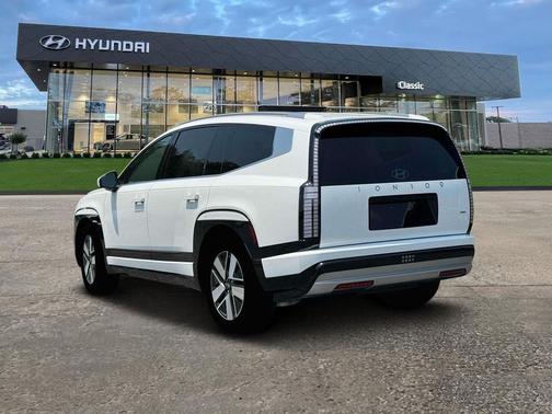 2026 Hyundai IONIQ 9 SEL