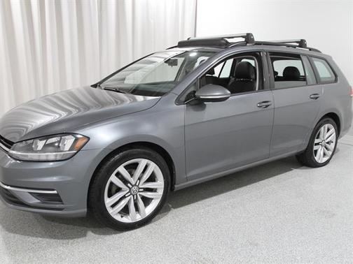 2018 Volkswagen Golf SportWagen TSI S