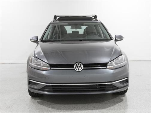 2018 Volkswagen Golf SportWagen TSI S