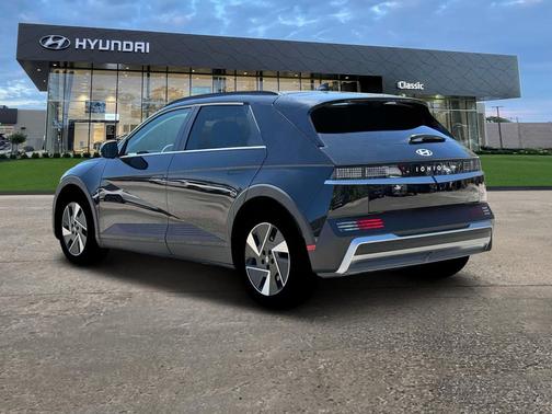 2025 Hyundai IONIQ 5 SEL