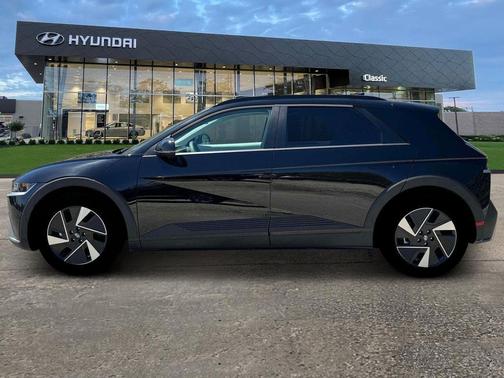 2025 Hyundai IONIQ 5 SEL