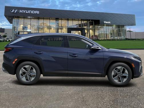 2026 Hyundai TUCSON Hybrid SEL