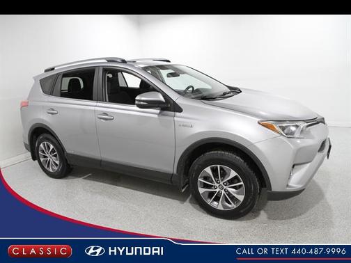 2018 Toyota RAV4 Hybrid XLE