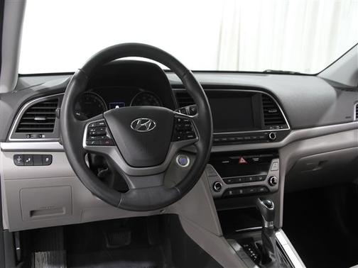 2017 Hyundai ELANTRA SE Value Edition