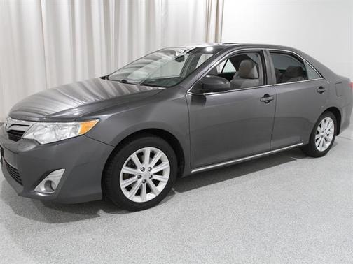 2014 Toyota Camry XLE