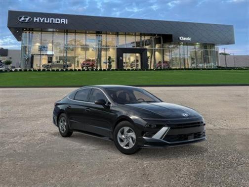 2025 Hyundai SONATA SE