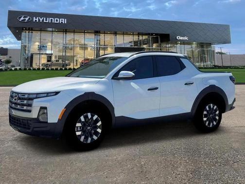Atlas White 2026 Hyundai SANTA CRUZ SEL Activity