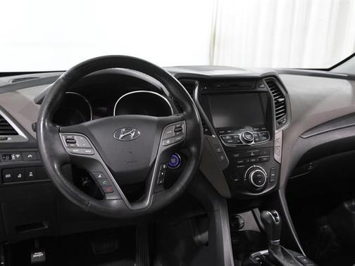 2016 Hyundai Santa Fe Sport 2.0L Turbo