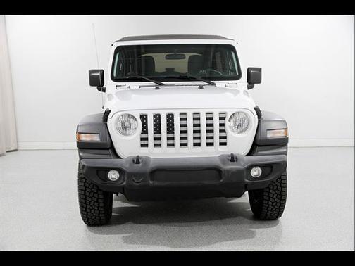 Bright White Clearcoat 2018 Jeep Wrangler Unlimited Sport