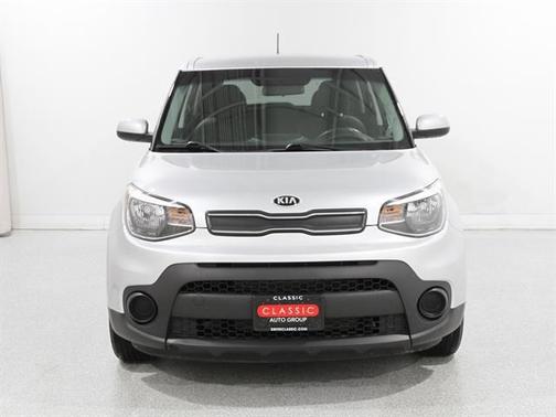 2017 Kia Soul Base