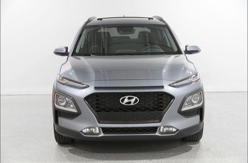 2020 Hyundai KONA SEL Plus