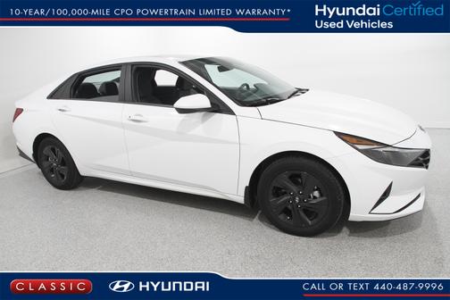 2023 Hyundai ELANTRA SEL