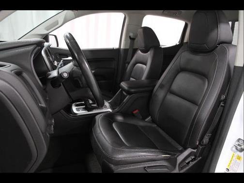 Summit White 2017 Chevrolet Colorado LT