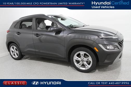 2022 Hyundai KONA SEL