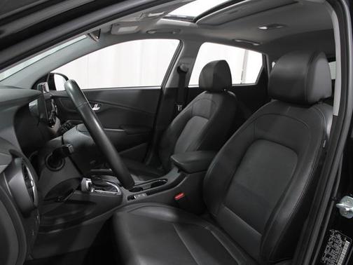 2023 Hyundai KONA Limited