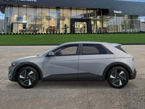 2025 Hyundai IONIQ 5 SE
