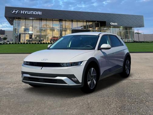 2025 Hyundai IONIQ 5 SE