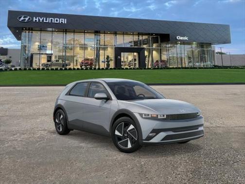 2025 Hyundai IONIQ 5 SE