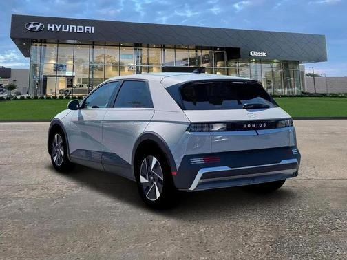 Cyber Gray 2025 Hyundai IONIQ 5 SE
