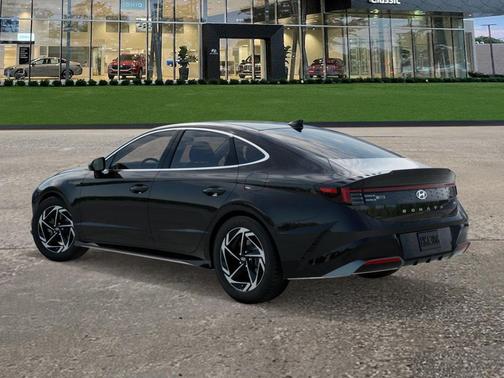 2026 Hyundai SONATA SEL