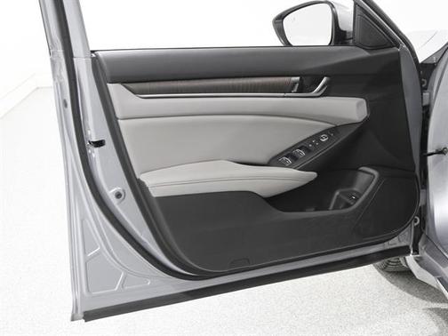 2019 Honda Accord EX