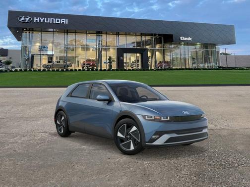 2026 Hyundai IONIQ 5 SE