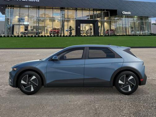 2026 Hyundai IONIQ 5 SE