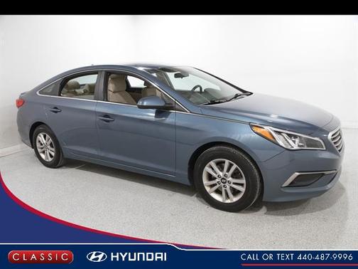 2017 Hyundai SONATA SE