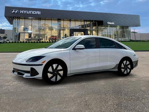 2025 Hyundai IONIQ 6 SE