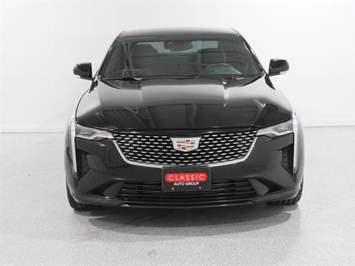 2022 Cadillac CT4 Premium Luxury