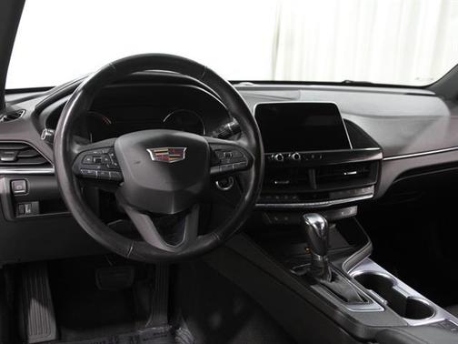 2022 Cadillac CT4 Premium Luxury