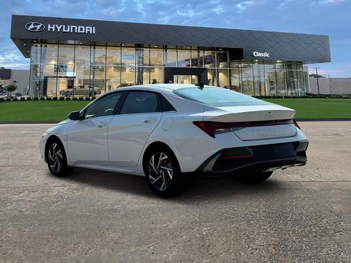 2025 Hyundai ELANTRA HEV Limited