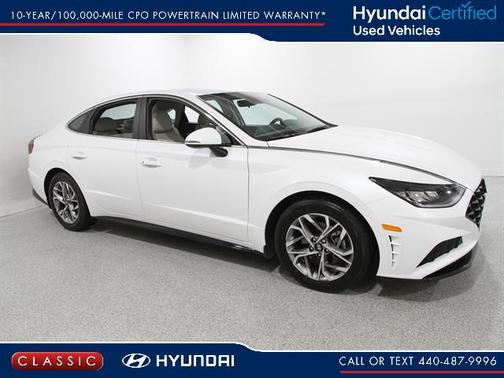 2022 Hyundai SONATA SEL