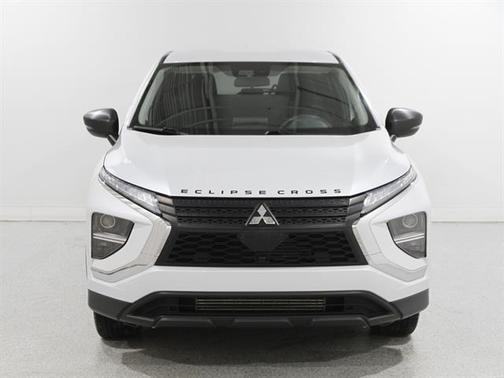 2022 Mitsubishi Eclipse Cross LE