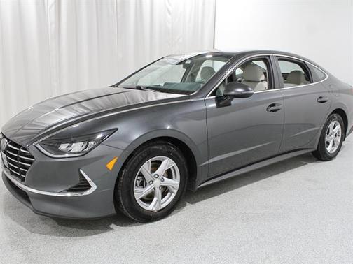 2022 Hyundai SONATA SE