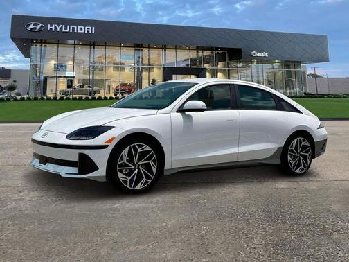 2025 Hyundai IONIQ 6 SEL